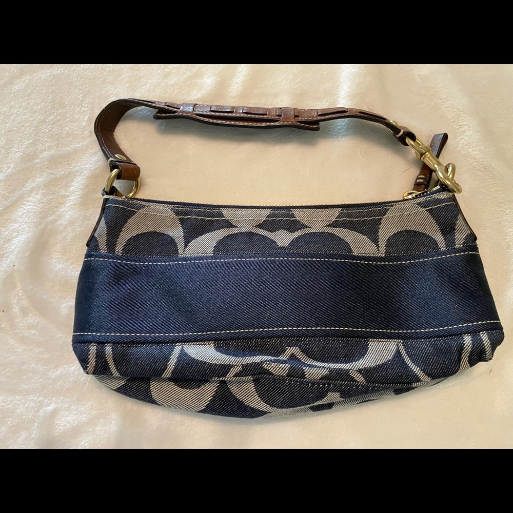 Coach shoulder bag